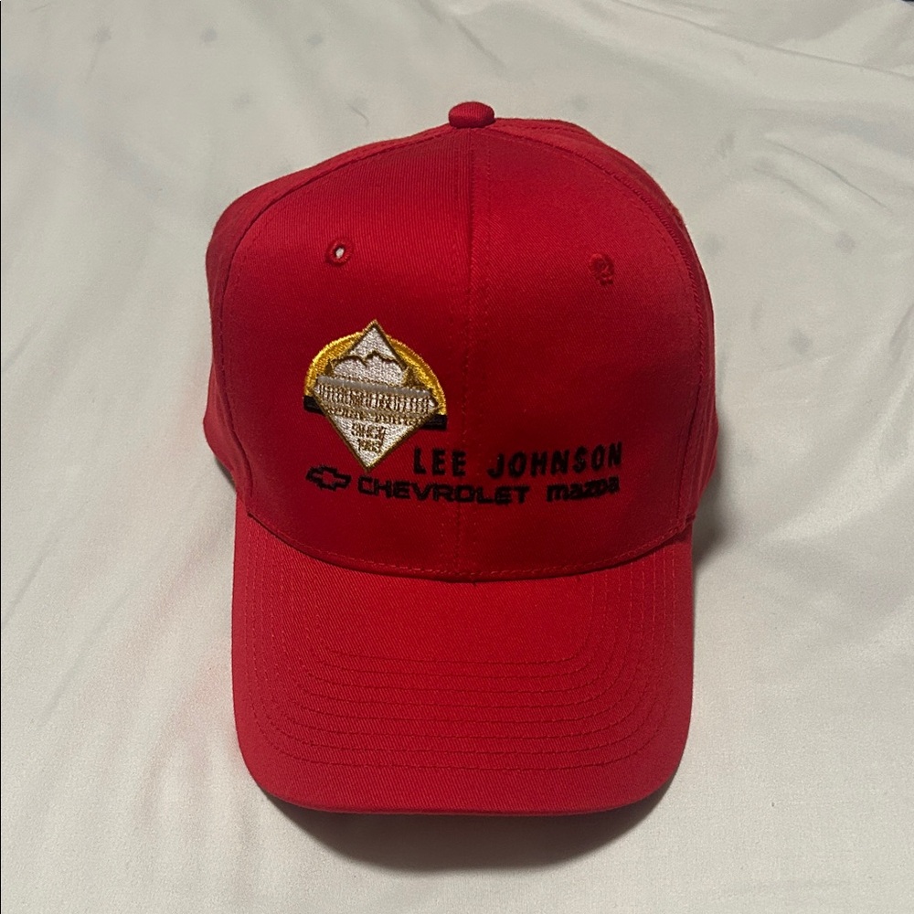 Red snapback trucker hat